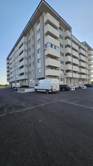 Apartament 2 camere decomandat cu terasa 22 mp.