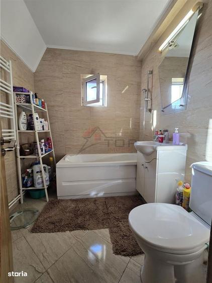 Apartament cu 2 camere decomandat în Mircea cel Bătrân