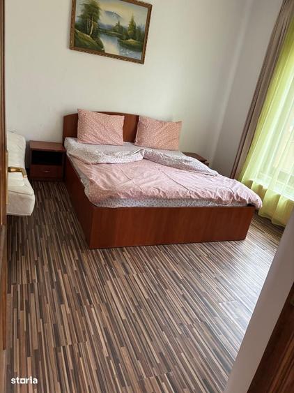 Casă cu 4 camere în Central
