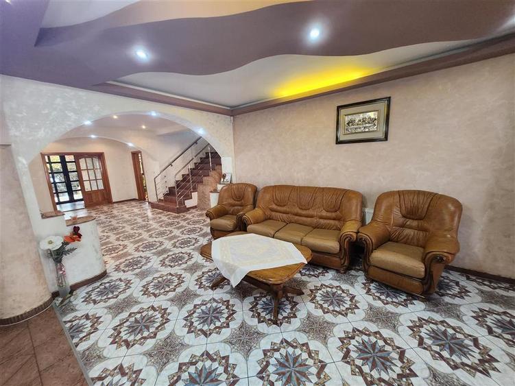 CASĂ PREMIUM CU TERASĂ ȘI MULT SPAȚIU | SUCEAVA | 499.000 Eu - 2