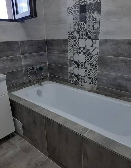 Apartament cu 2 camere decomandat în Micești