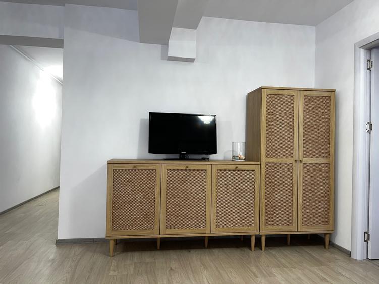 Apartament cu 2 camere semidecomandat în Central