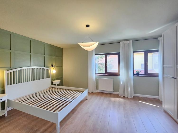 Duplex cu 4 camere cu Canalizare în Pipera
