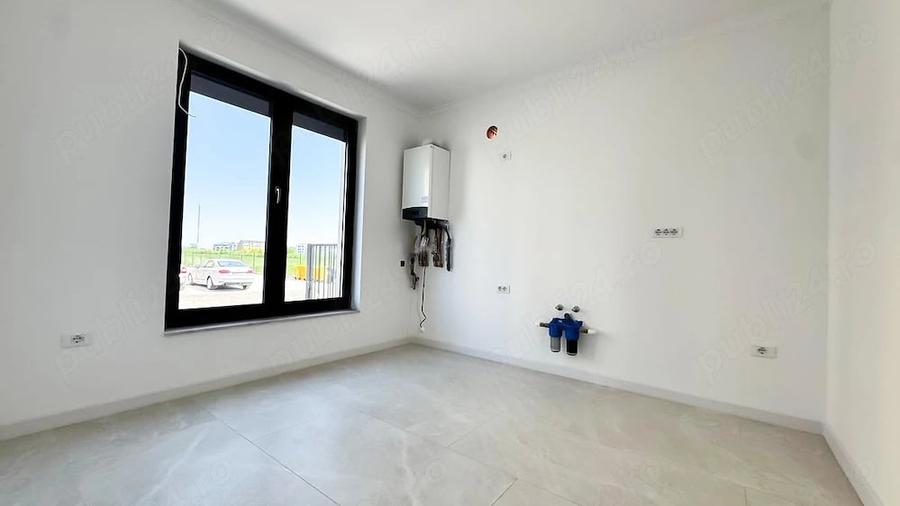 Casă cu 5 camere cu Teren 250 Mp în Giroc