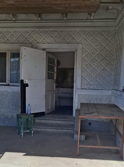 Casă cu 3 camere în Bodești
