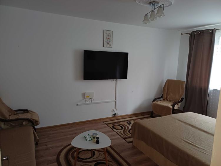 Garsonieră decomandată în Drumul Taberei