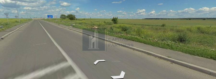 Teren agricol intravilan de 1300 mp, în Brănești