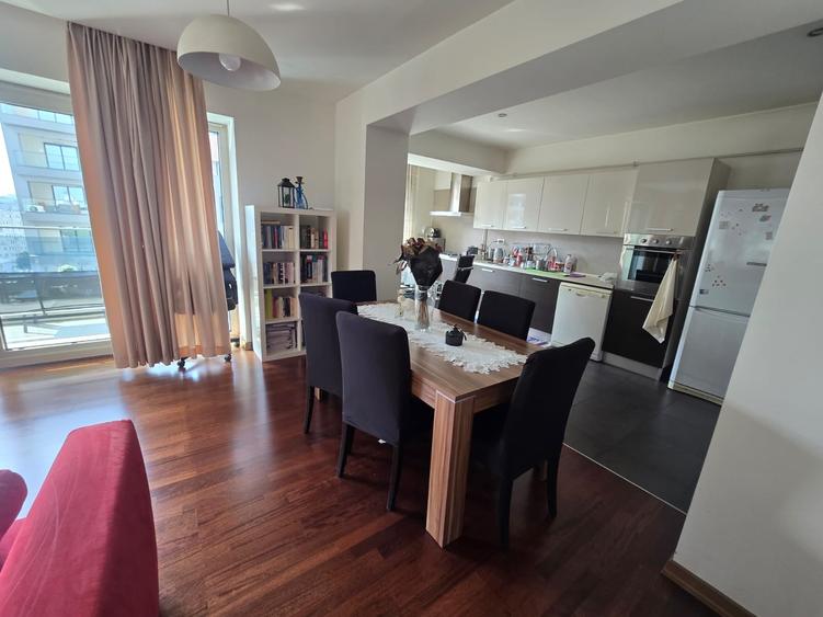 Apartament cu 3 camere decomandat, mobilat în Dristor