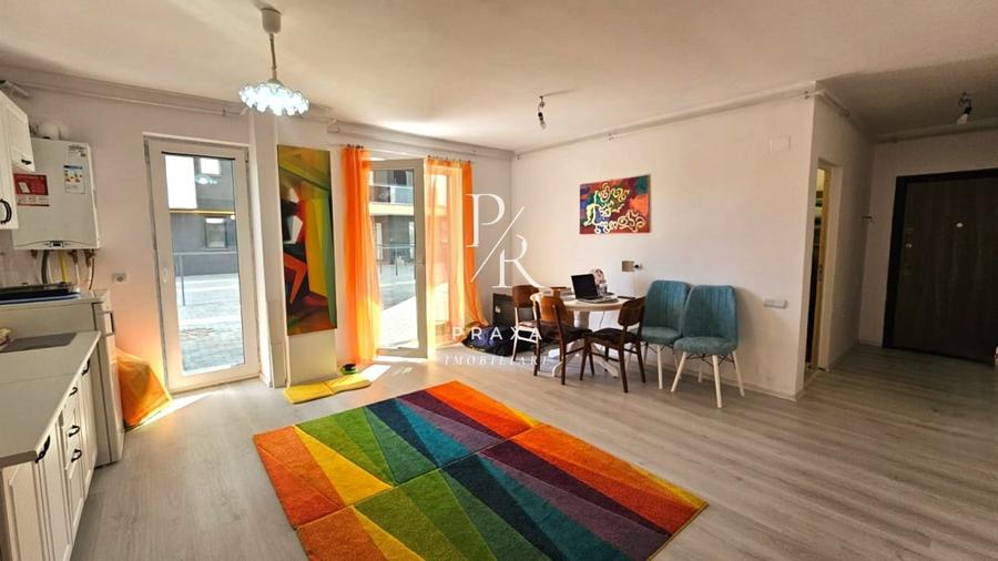 Apartament cu 3 camere semidecomandat, mobilat în Florești — fotografia 3