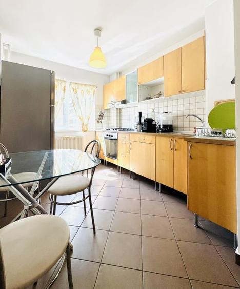 Apartament cu 2 camere semidecomandat, mobilat în Timpuri Noi