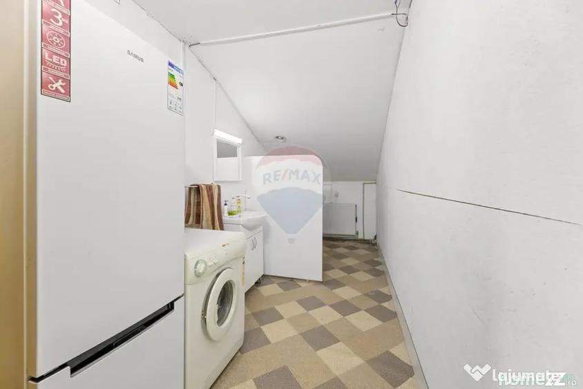 Spațiu comercial, de 412 mp, în Aradul Nou
