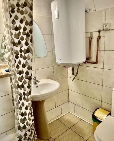 Apartament cu 2 camere în Drumul Carului