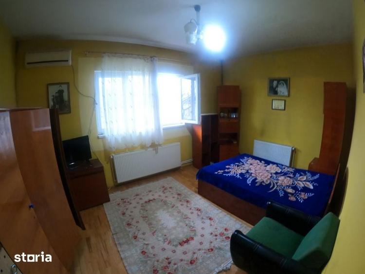Casă cu 6 camere cu Teren 1650 Mp în Daia