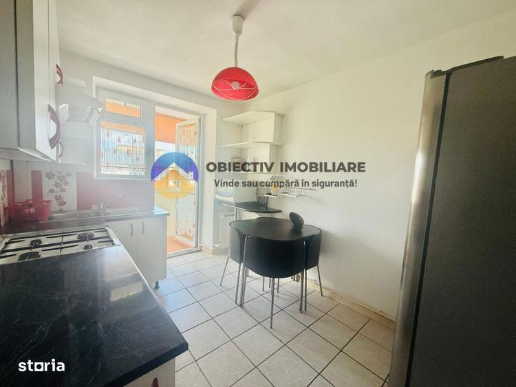 Apartament cu 3 camere decomandat în Central