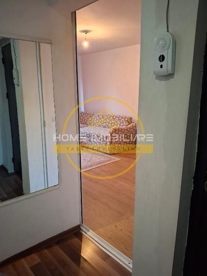 Apartament cu 2 camere decomandat, mobilat în Dacia