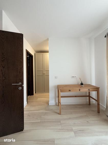 Casă cu 4 camere cu Teren 266 Mp în Tunari