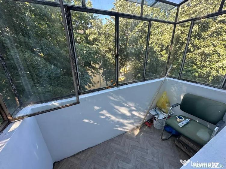 Garsonieră decomandată în Complex Studențesc