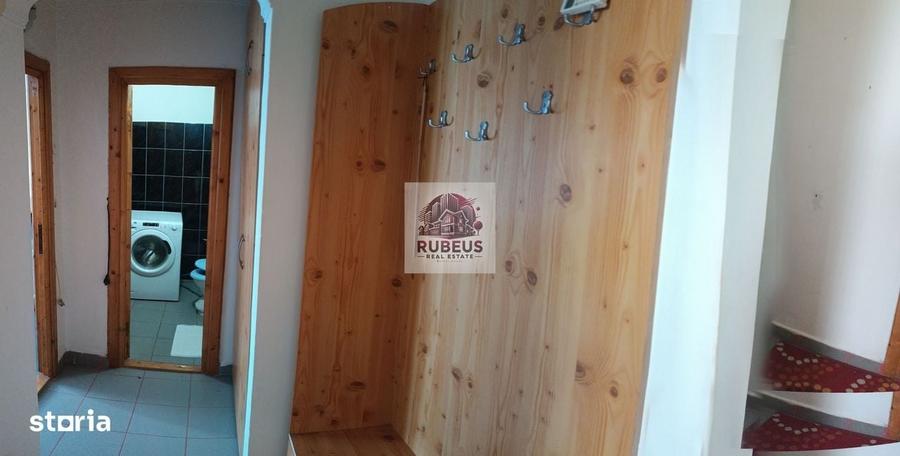 Casă cu 4 camere în 23 August