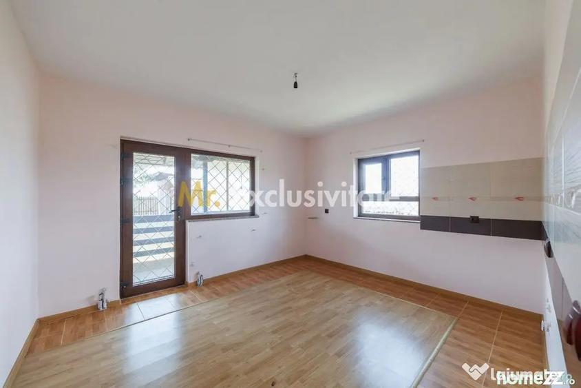 Casă cu 4 camere cu Teren 705 Mp în Central