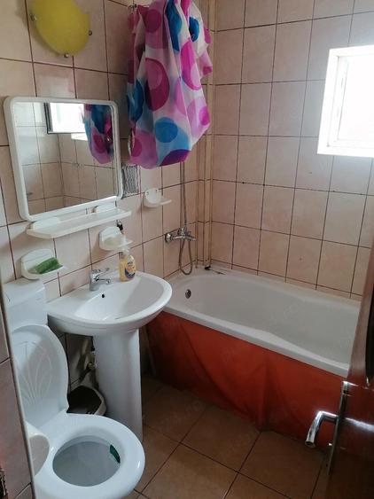 Apartament cu 2 camere decomandat în Exterior Vest
