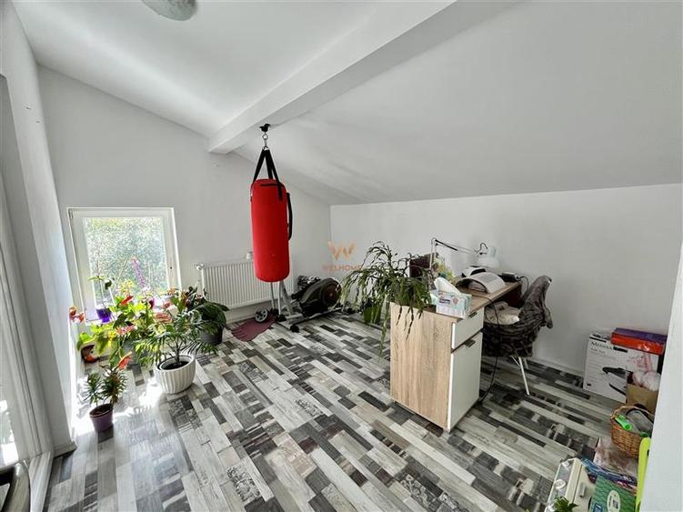 Apartament cu 5 camere decomandat în Arhitecților - Calea Cisnădiei
