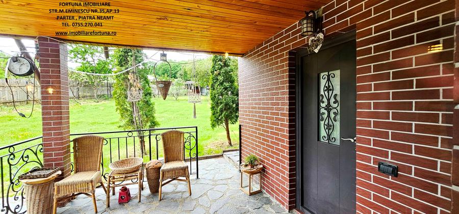 Casa P+M, foisor, anexa si 2500 mp teren, langa padure - 1