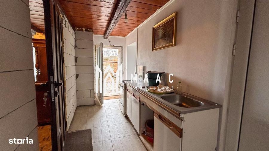 Casă cu 3 camere cu Teren 698 Mp în Amnaș