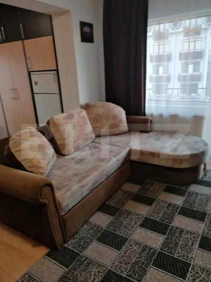 Apartament spatios de vanzare, 5 camere, 93 mp, zona Hotel Diana - 2