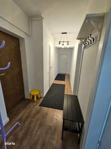 Apartament cu 3 camere decomandat în Parcul Carol