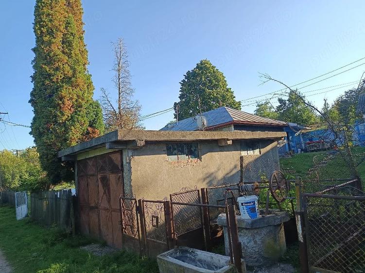 Casă cu 3 camere cu Teren 1400 Mp în Probota