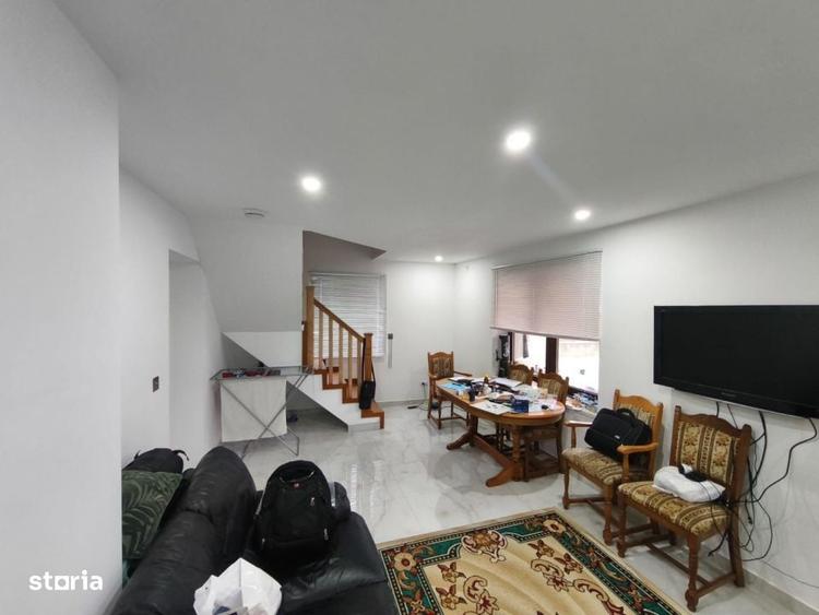Casă cu 4 camere cu Teren 500 Mp în Central