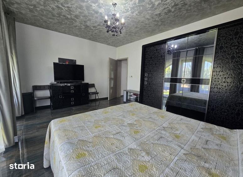 Casă cu 5 camere cu Teren 1700 Mp în Bucium