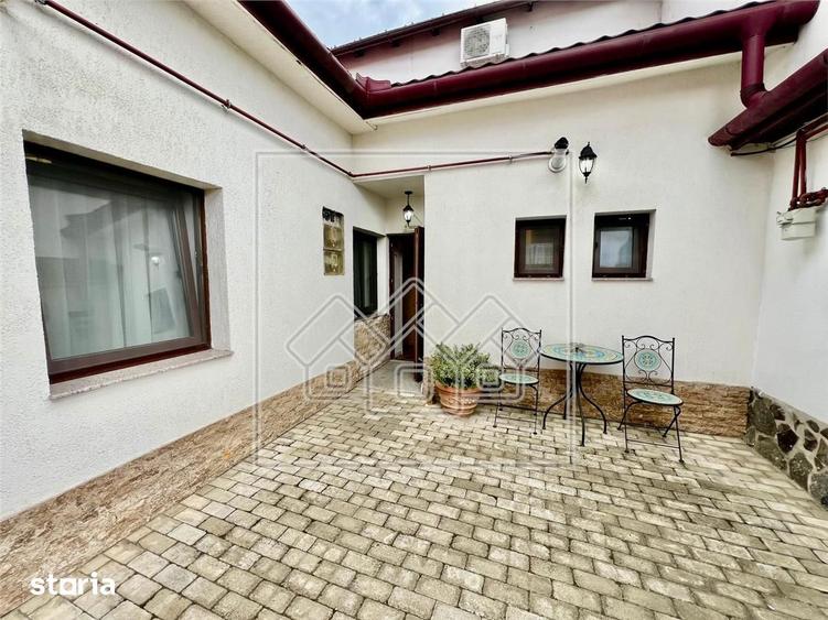 Apartament la casa - 2 camere, 30 mp - Piata Cluj - 1