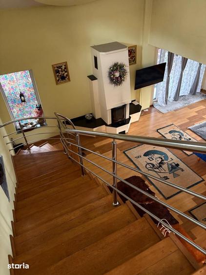 Casă cu 4 camere cu Teren 500 Mp în Bunloc