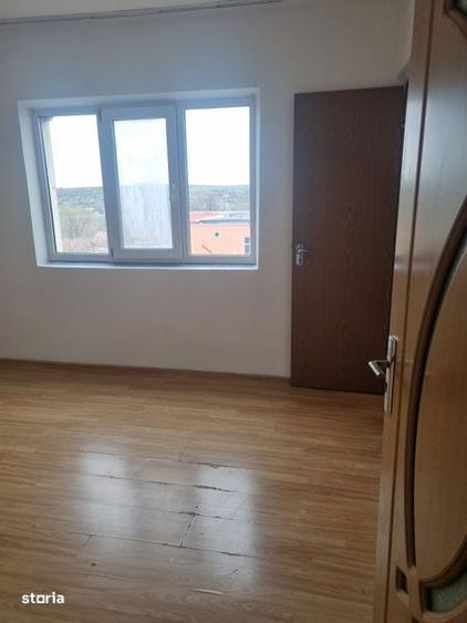 Vand apartament decomandat - 3