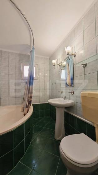 Apartament cu 3 camere decomandat, mobilat în Dragoș Vodă