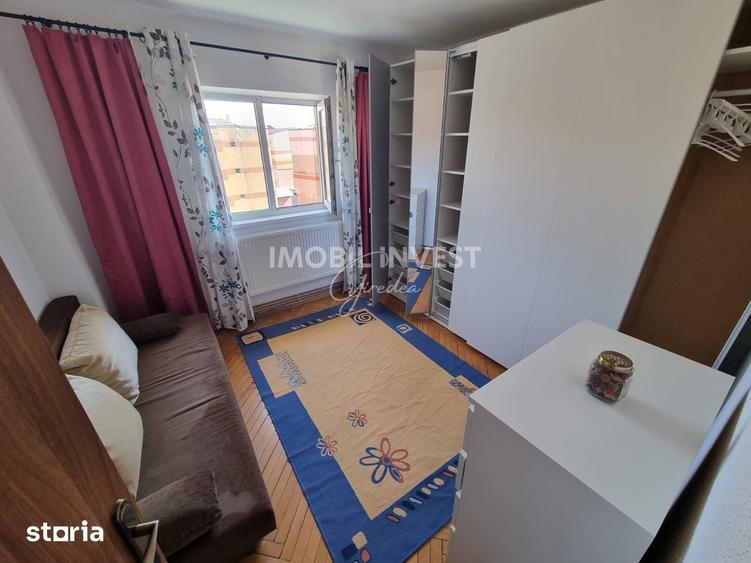 Apartament cu 3 camere decomandat în Central