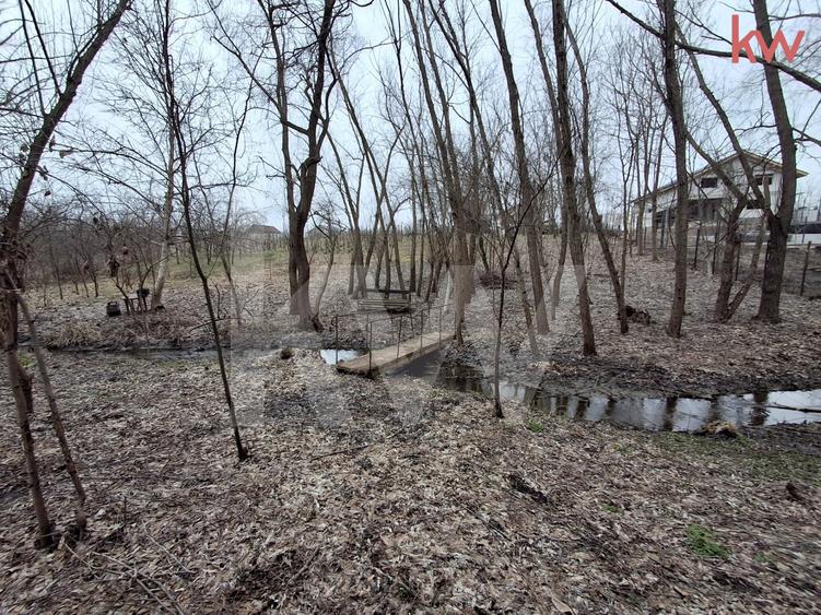 Teren Construcții intravilan de 2117 mp, în Malu Mare