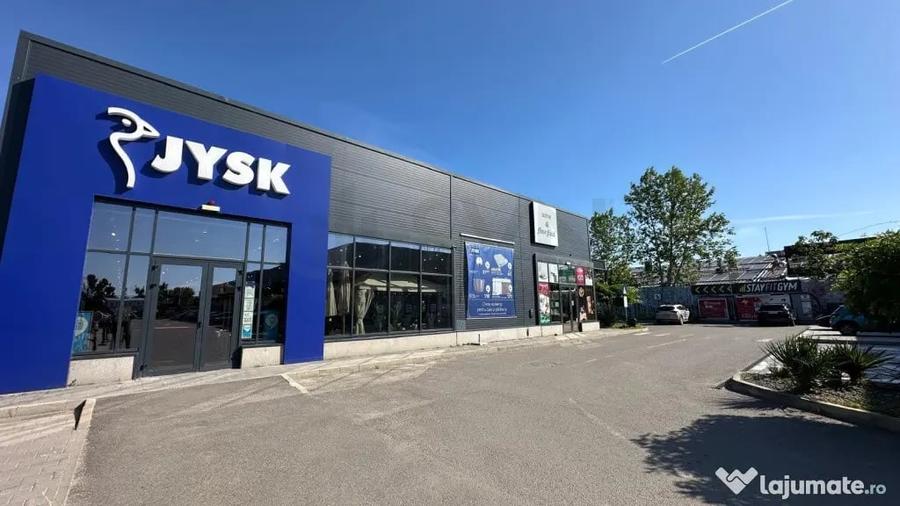 Spațiu comercial, de 4,457 mp, în Odăi