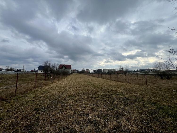 Teren Construcții de 2020 mp, în Nord-Vest