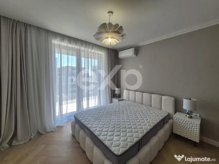 Apartament cu 4 camere decomandat în Central