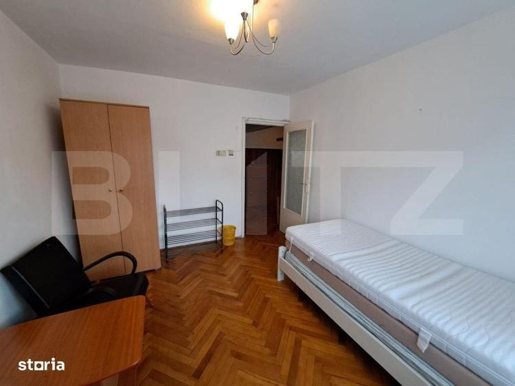Apartament cu 3 camere decomandat în Ciupercenii Noi