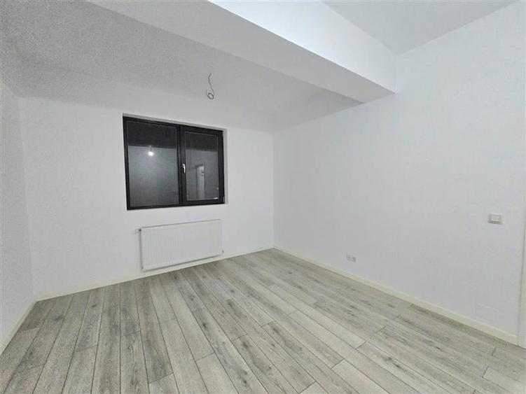 Apartament cu 2 camere semidecomandat, mobilat în Bucureștii Noi