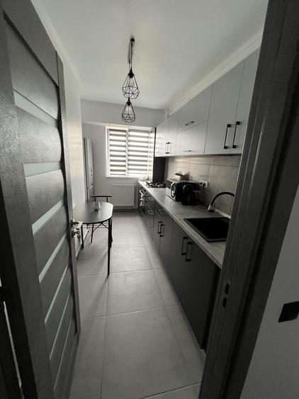 Apartament cu 2 camere decomandat în Ostroveni