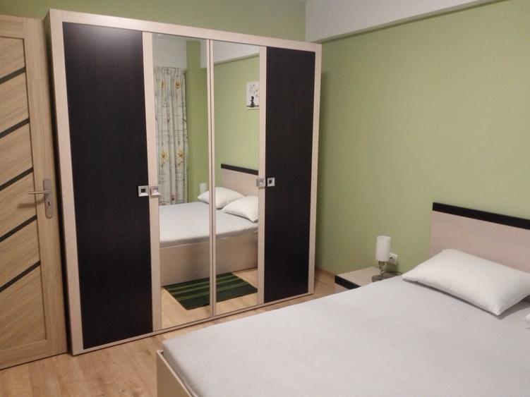 Apartament cu 2 camere decomandat în Sânmartin
