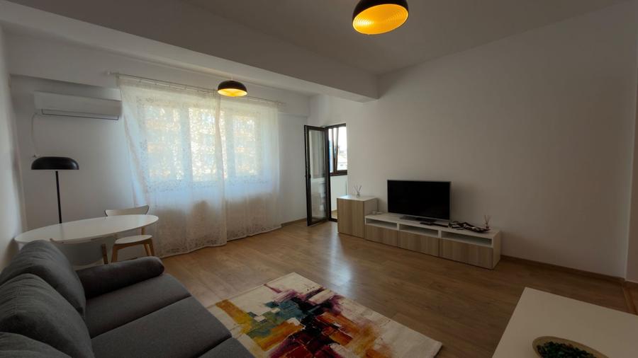 Apartament cu 3 camere decomandat, mobilat în Bucureștii Noi