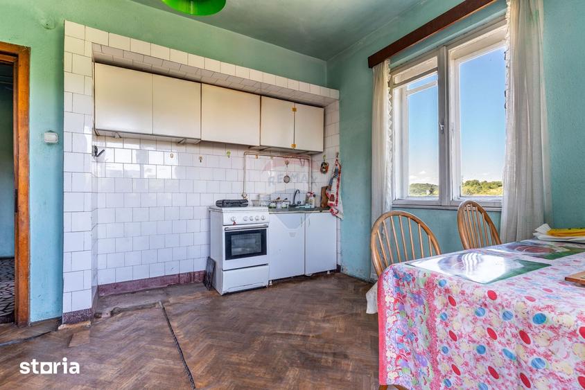 Apartament 4 camere, Comision 0% la achizitie, Gruia - 12