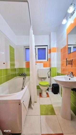 Apartament cu 3 camere semidecomandat în Florești