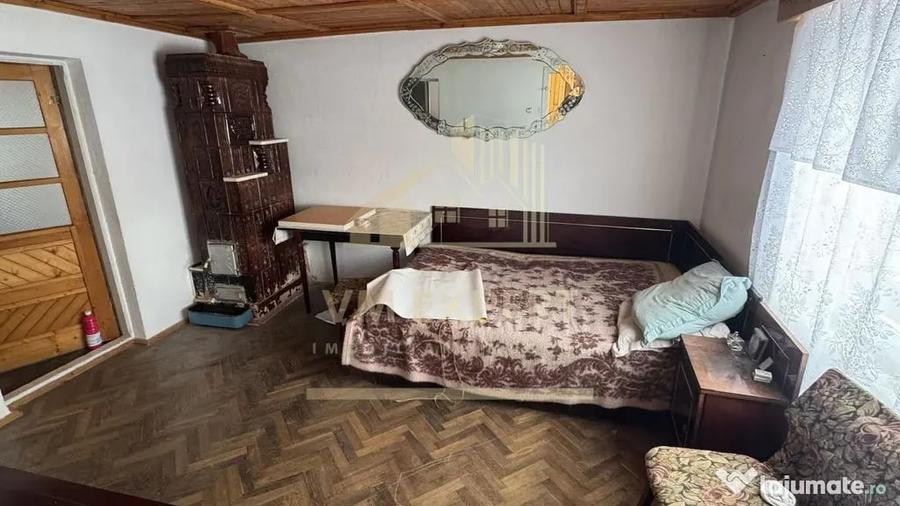Casă cu 4 camere cu Teren 3038 Mp în Albești