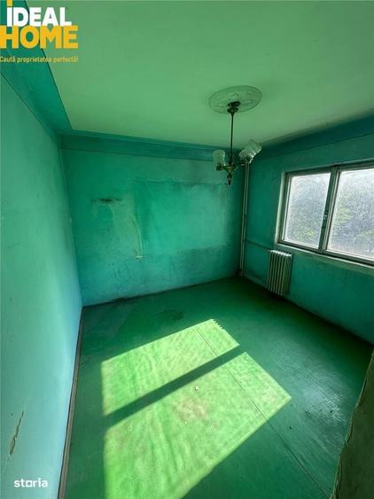 Apartament cu 2 camere decomandat în Nicolina — fotografia 1